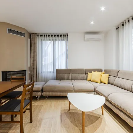 Διαμέρισμα Pine & Sea Retreat By Pikhost