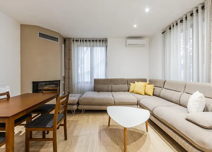 Διαμέρισμα Pine & Sea Retreat By Pikhost