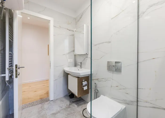 Pine & Sea Retreat By Pikhost * Golem (Tirana)