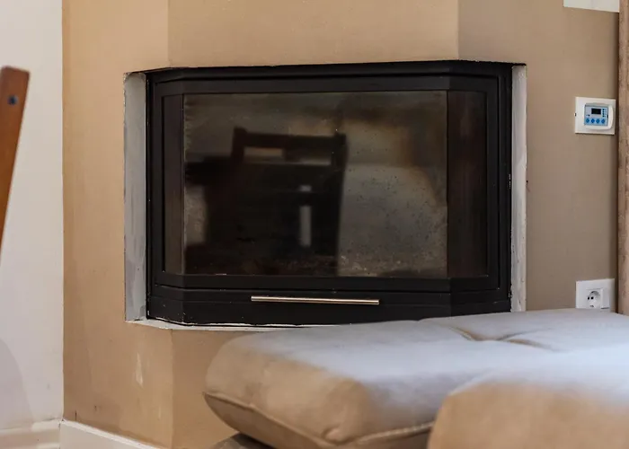 Pine & Sea Retreat By Pikhost